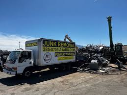 Best Foreclosure Cleanout  in Parkway, CA